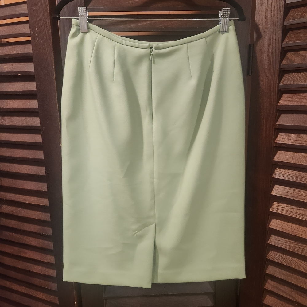 Vintage Light Green Women's Blazer and Skirt Set - Picture 8 of 8
